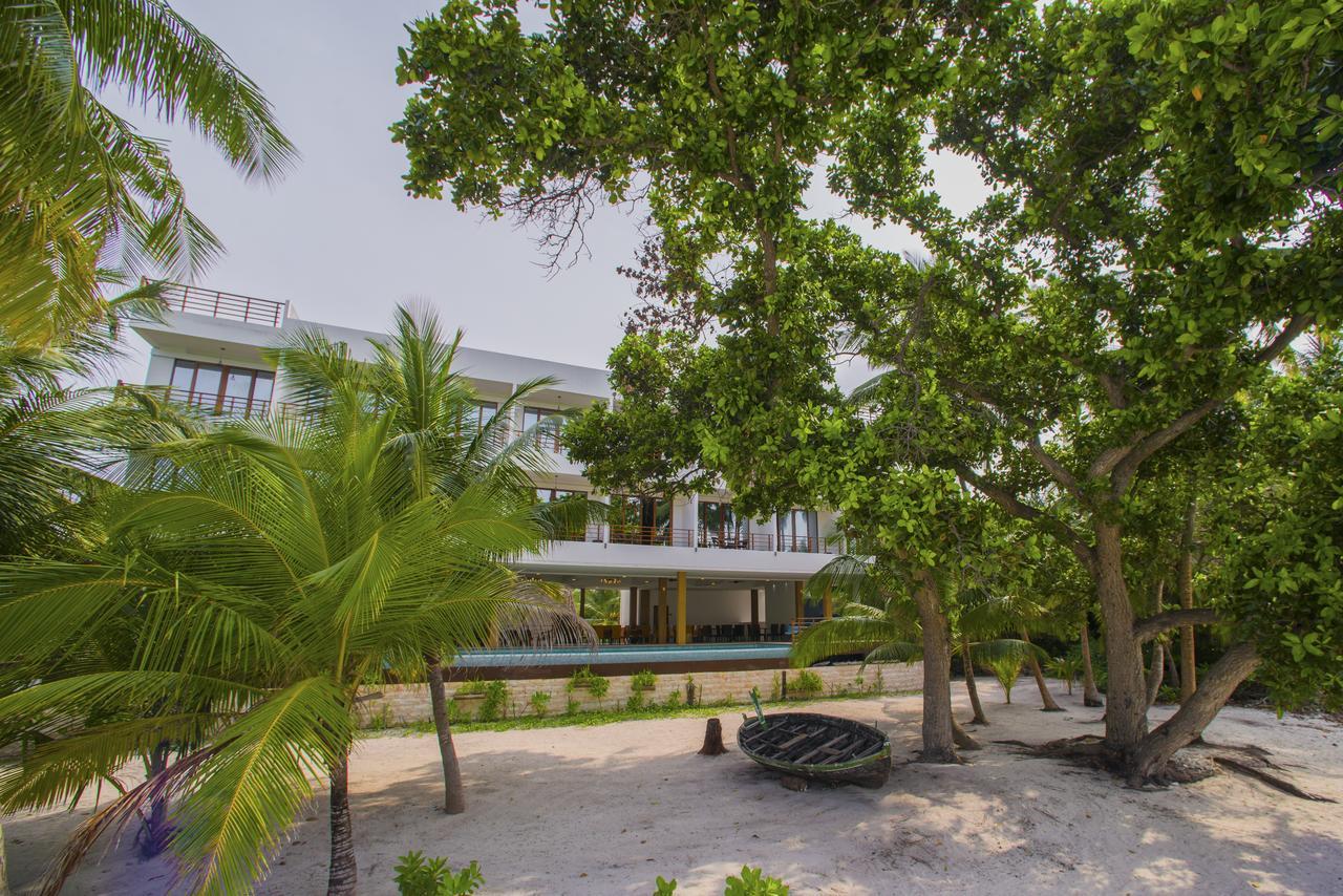 Kiha Beach Hotell Dharavandhoo Exteriör bild